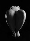 1680-full-figure-nude-knees-chris-maher~2.jpg
