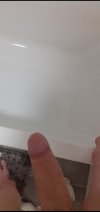 2033506892.jpg