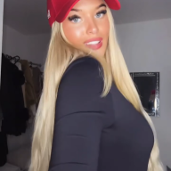 Lacey_Almond