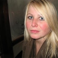 Ellie24