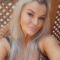 BlondeRachel