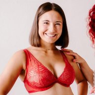 hotAmy